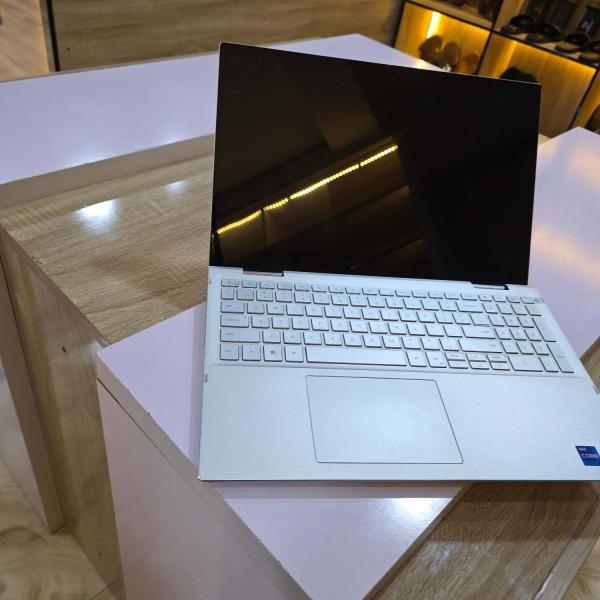 Dell Inspiron 7506 2in1 Convertible to Tablet Intel Corei7-1165g7