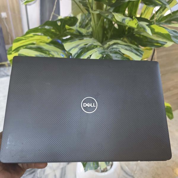 Dell Latitude 7320 Intel Core i5-1135G7