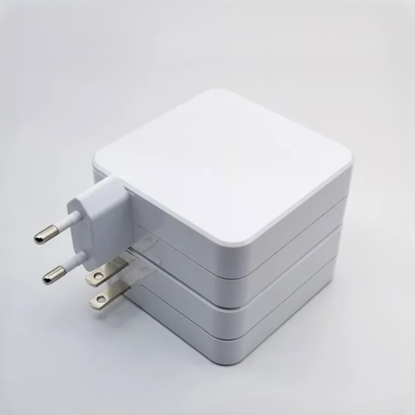 USB-C MacBook 61W Adapter