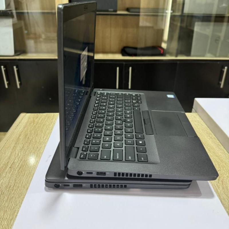 Dell Latitude 5400 – Intel Core i5 (8th Gen), 8GB RAM, 256GB SSD, 14" Business Laptop